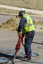 Se han establecido límites para proteger a los trabajadores de la exposición excesiva al ruido 